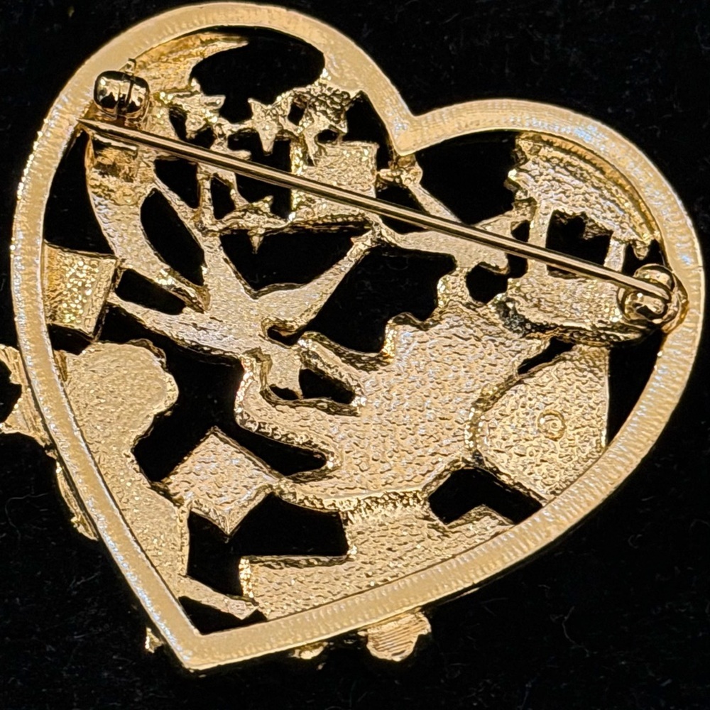 Gold Heart-Shaped Teddy Bear Pin - Picture 7 of 8